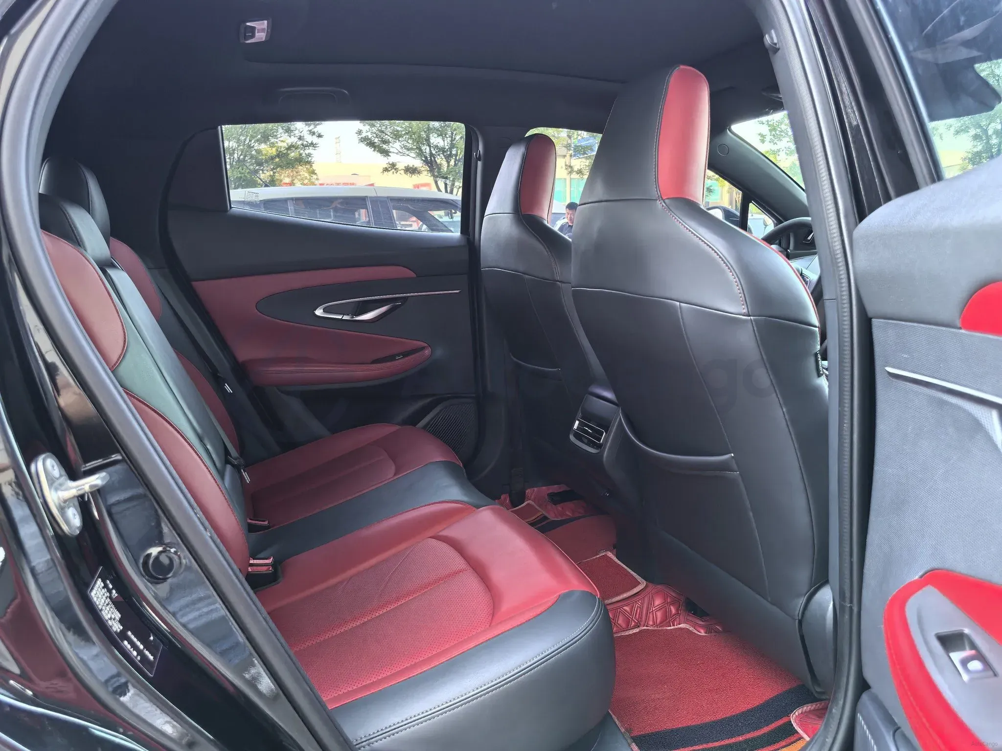 2020 ChangAn UNI-T 1.5T 180HP L4 7DCT,autocango,china used car exporter,china ev exporter,chinese used car exporter,chinese used ev exporter