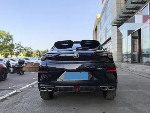 2020 ChangAn UNI-T 1.5T 180HP L4 7DCT