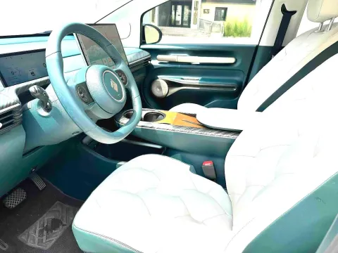 2023 BaoJun Cloud BEV 50.6KWH