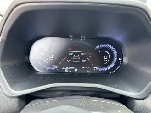 2025 Geely Emgrand 1.5L 127HP L4 CVT