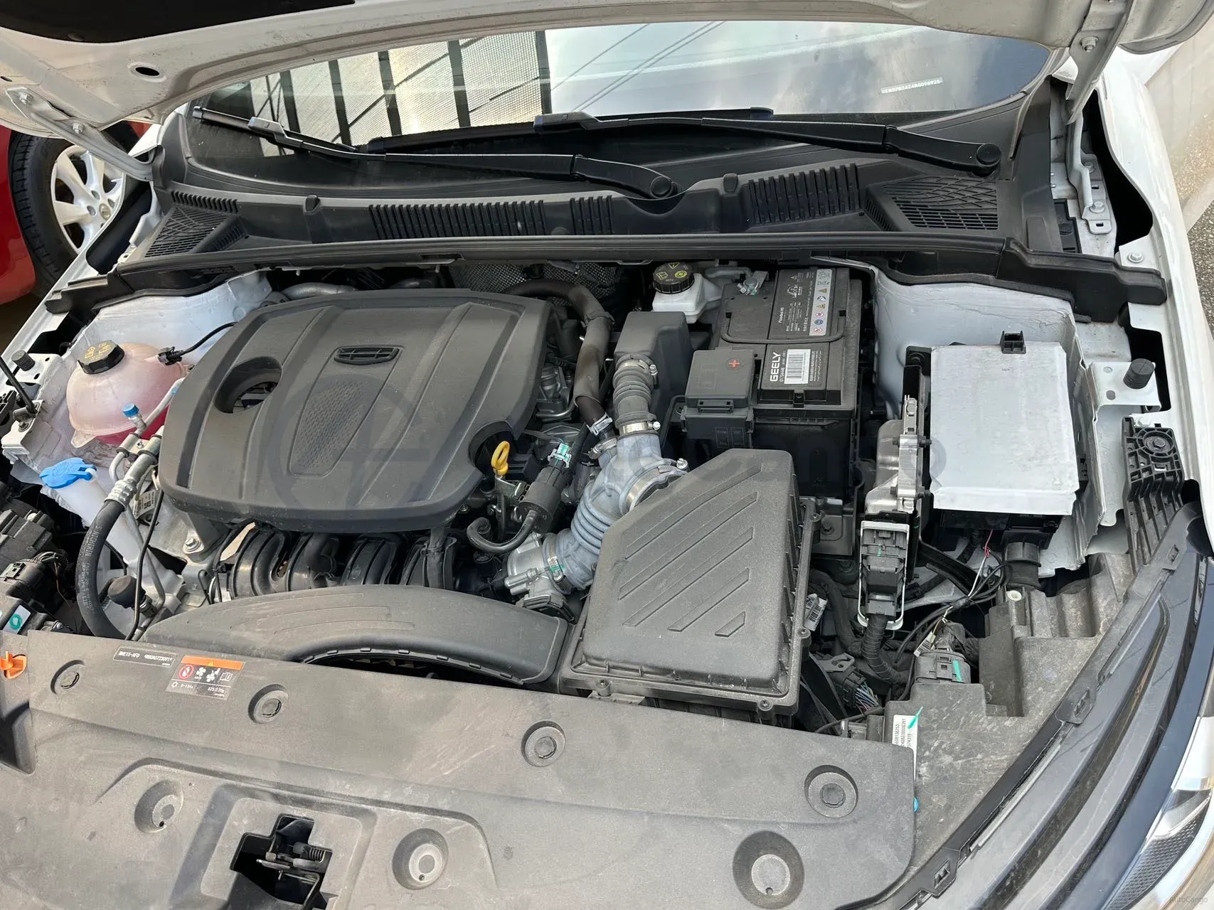 2025 Geely Emgrand 1.5L 127HP L4 CVT,autocango,china used car exporter,china ev exporter,chinese used car exporter,chinese used ev exporter