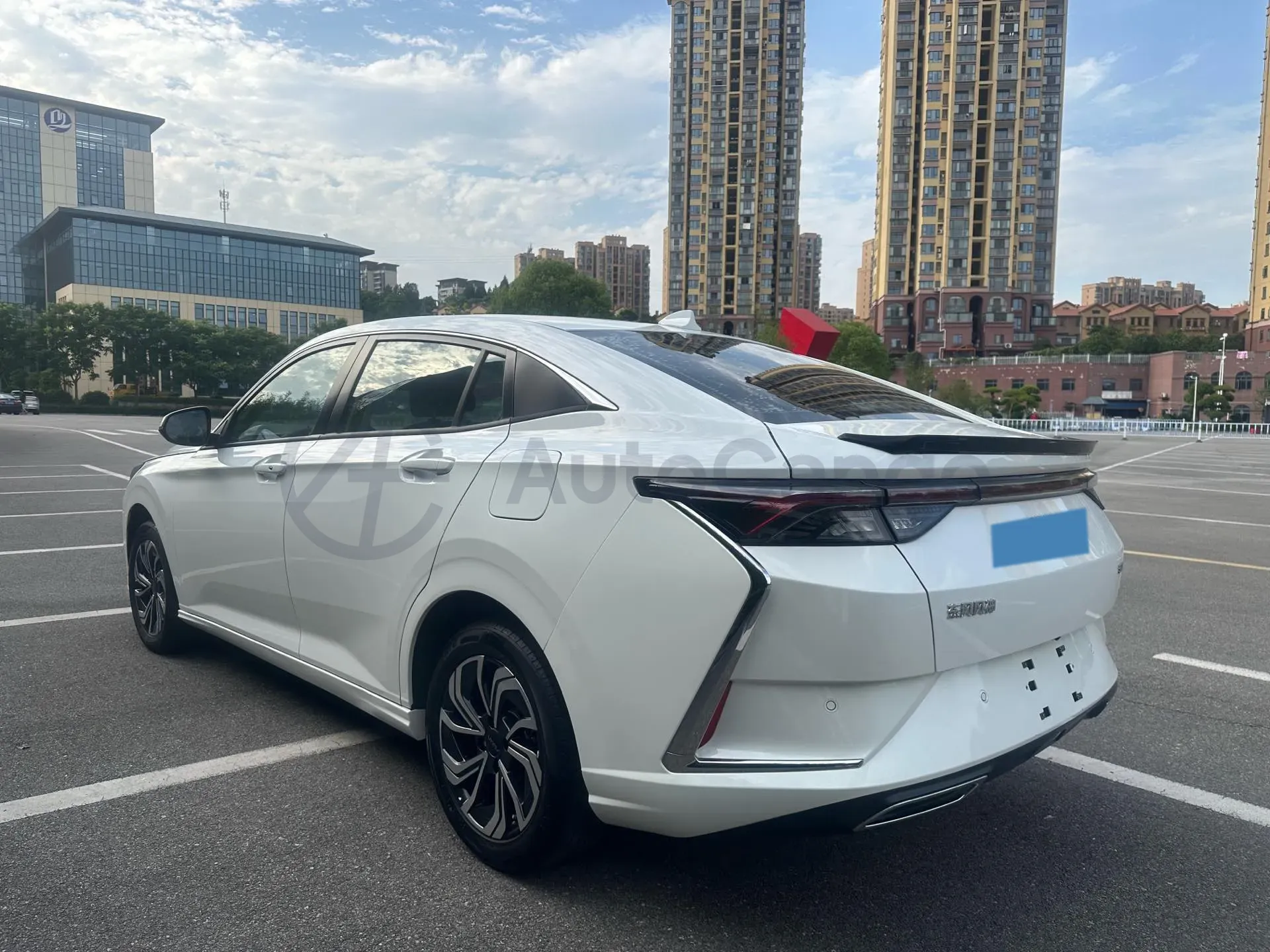 2021 DongFeng Aeolus YiXuan 1.5T 150HP L4 6DCT,autocango,china used car exporter,china ev exporter,chinese used car exporter,chinese used ev exporter