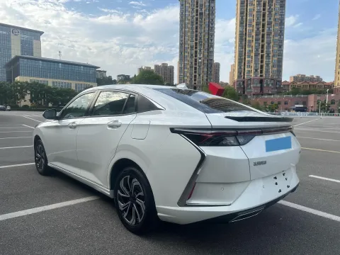 2021 DongFeng Aeolus YiXuan 1.5T 150HP L4 6DCT