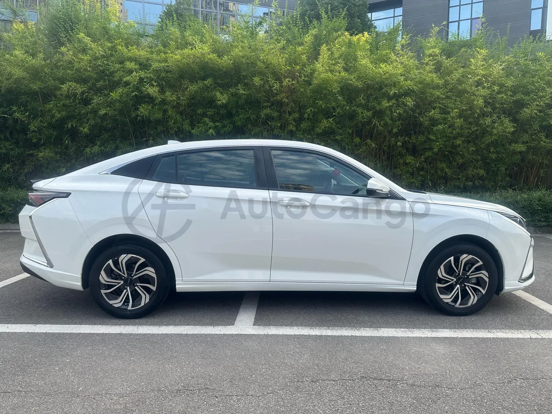 2021 DongFeng Aeolus YiXuan 1.5T 150HP L4 6DCT,autocango,china used car exporter,china ev exporter,chinese used car exporter,chinese used ev exporter