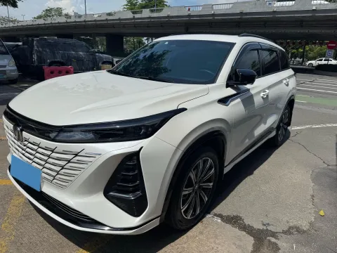 2024 CHANGAN CS75 PLUS,autocango,china used car exporter,china ev exporter,chinese used car exporter,chinese used ev exporter