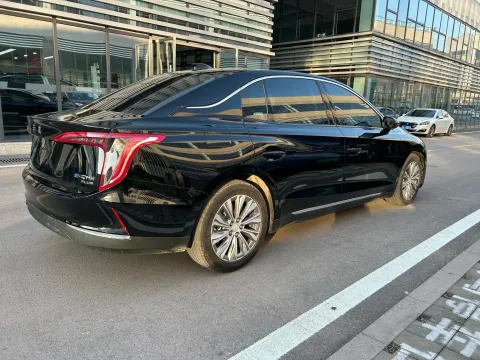 2024 HongQi E-QM5 BEV 60KWH