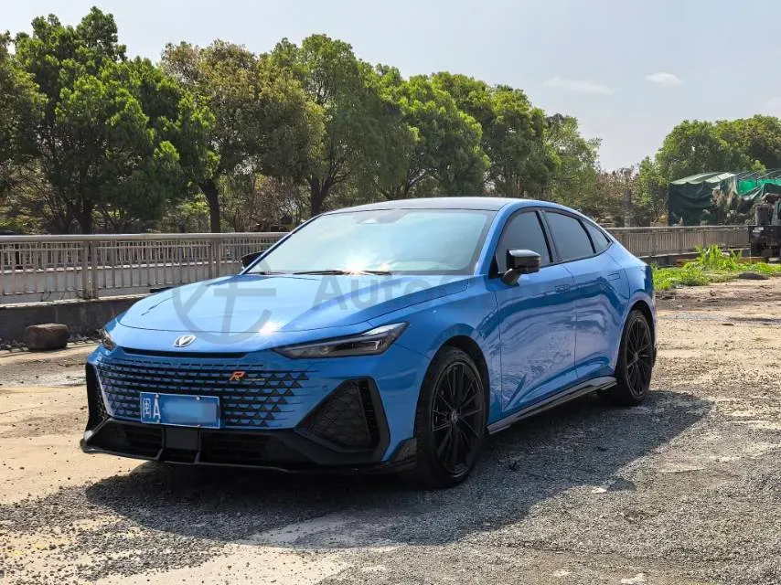 2022 ChangAn UNI-V 2.0T 233HP L4 8AT,autocango,china used car exporter,china ev exporter,chinese used car exporter,chinese used ev exporter