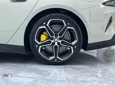 2024 MI SU7 BEV 94.3KWH