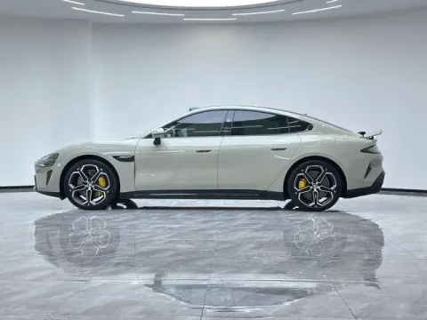 2024 MI SU7 BEV 94.3KWH