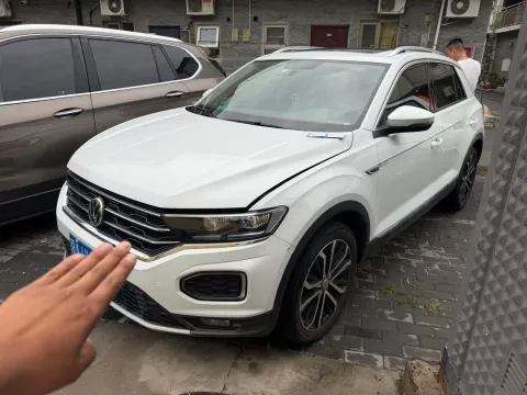 2019 VOLKSWAGEN T-ROC,autocango,china used car exporter,china ev exporter,chinese used car exporter,chinese used ev exporter