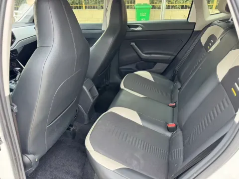 2021 DongFeng Aeolus AX7 1.6T 170HP L4 6AT,autocango,china used car exporter,china ev exporter,chinese used car exporter,chinese used ev exporter