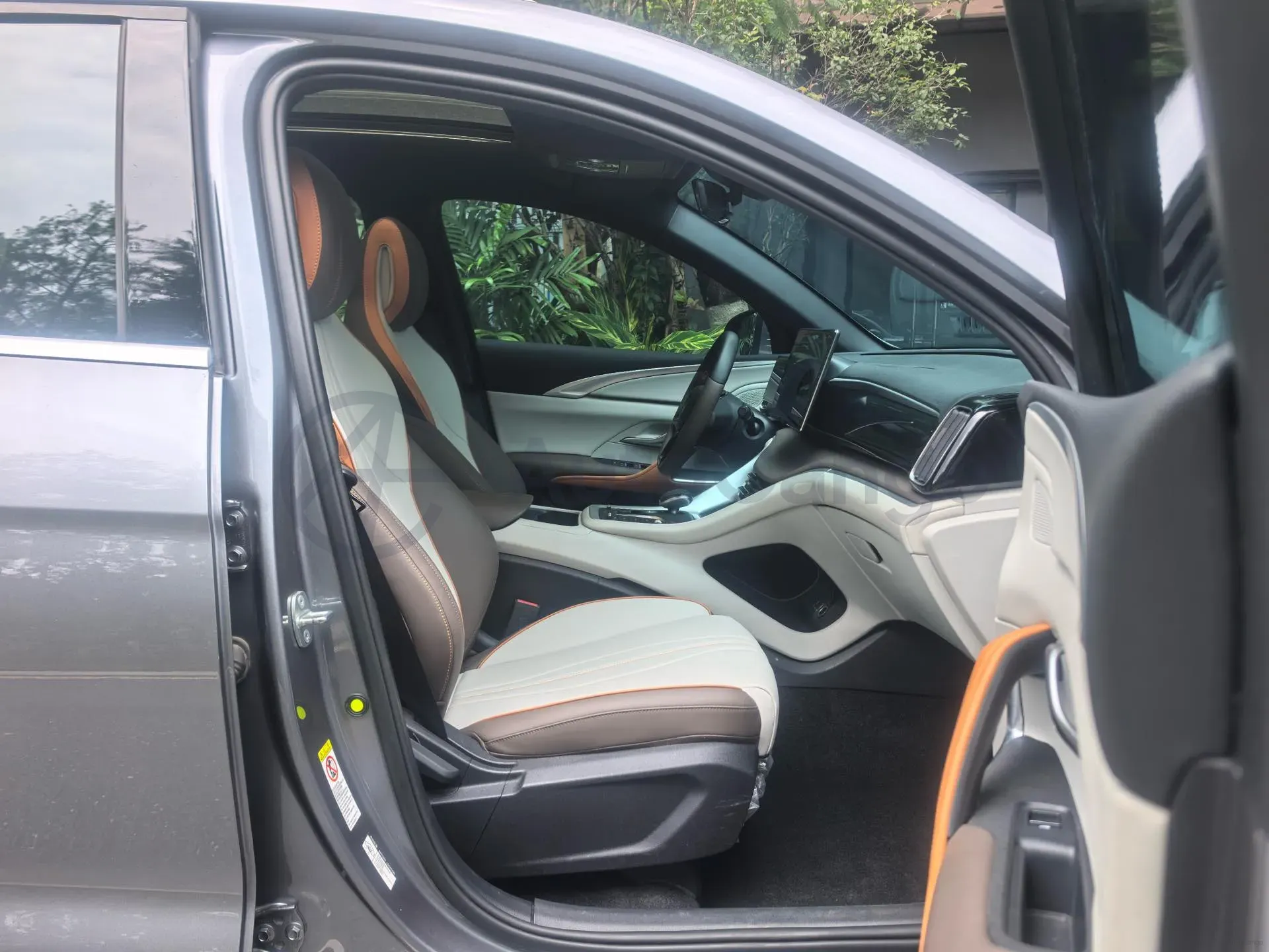 2022 Ruichi Auto EC31 BEV 41.932KWH,autocango,china used car exporter,china ev exporter,chinese used car exporter,chinese used ev exporter