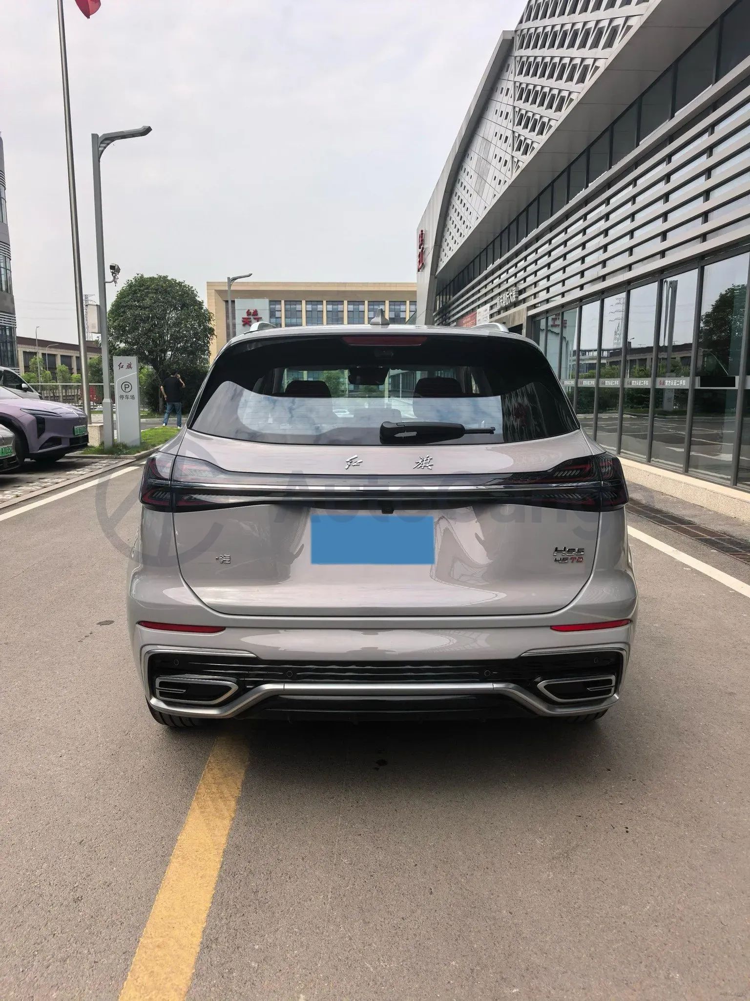 2023 HongQi HS5 2.0T 252HP L4 8AT,autocango,china used car exporter,china ev exporter,chinese used car exporter,chinese used ev exporter