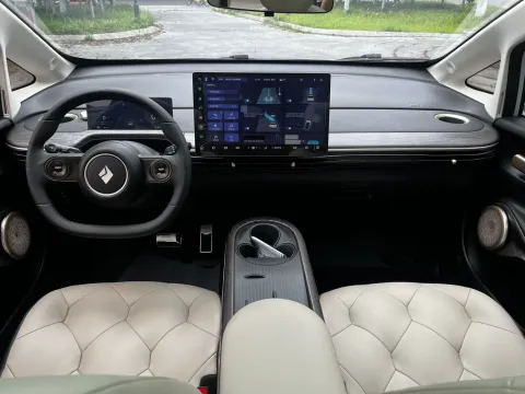 2023 BaoJun Cloud BEV 50.6KWH
