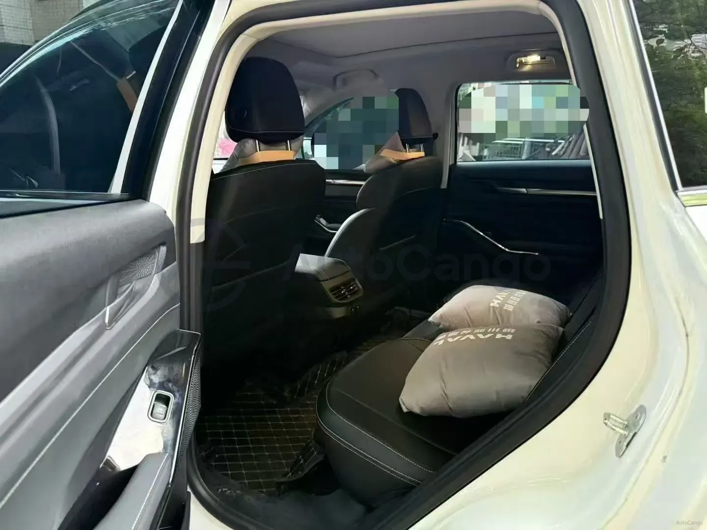 2024 Haval H6 1.5T 184HP L4 7DCT,autocango,china used car exporter,china ev exporter,chinese used car exporter,chinese used ev exporter