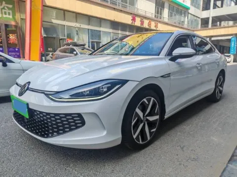 2023 VOLKSWAGEN LAMANDO,autocango,china used car exporter,china ev exporter,chinese used car exporter,chinese used ev exporter
