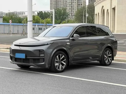 2023 Li L8 Range Extended 154HP REEV 40.9KWH,autocango,china used car exporter,china ev exporter,chinese used car exporter,chinese used ev exporter