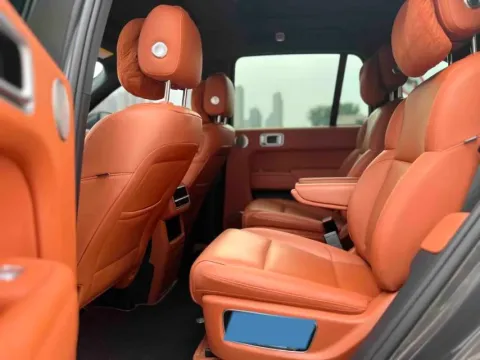 2023 Li L8 Range Extended 154HP REEV 40.9KWH,autocango,china used car exporter,china ev exporter,chinese used car exporter,chinese used ev exporter