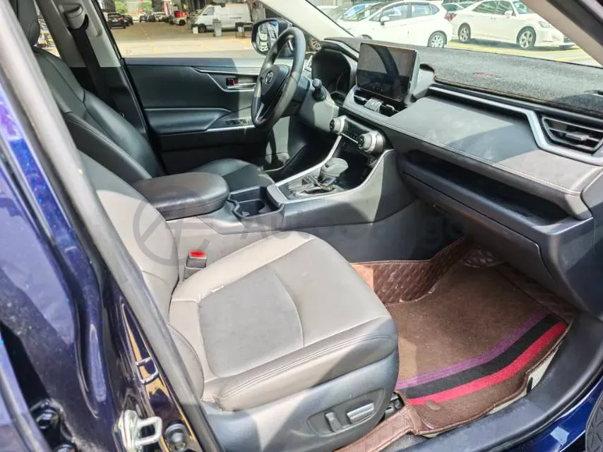 2023 Toyota RAV4 2.0L 171HP L4 CVT,autocango,china used car exporter,china ev exporter,chinese used car exporter,chinese used ev exporter