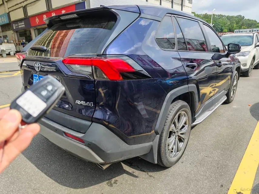 2023 Toyota RAV4 2.0L 171HP L4 CVT,autocango,china used car exporter,china ev exporter,chinese used car exporter,chinese used ev exporter