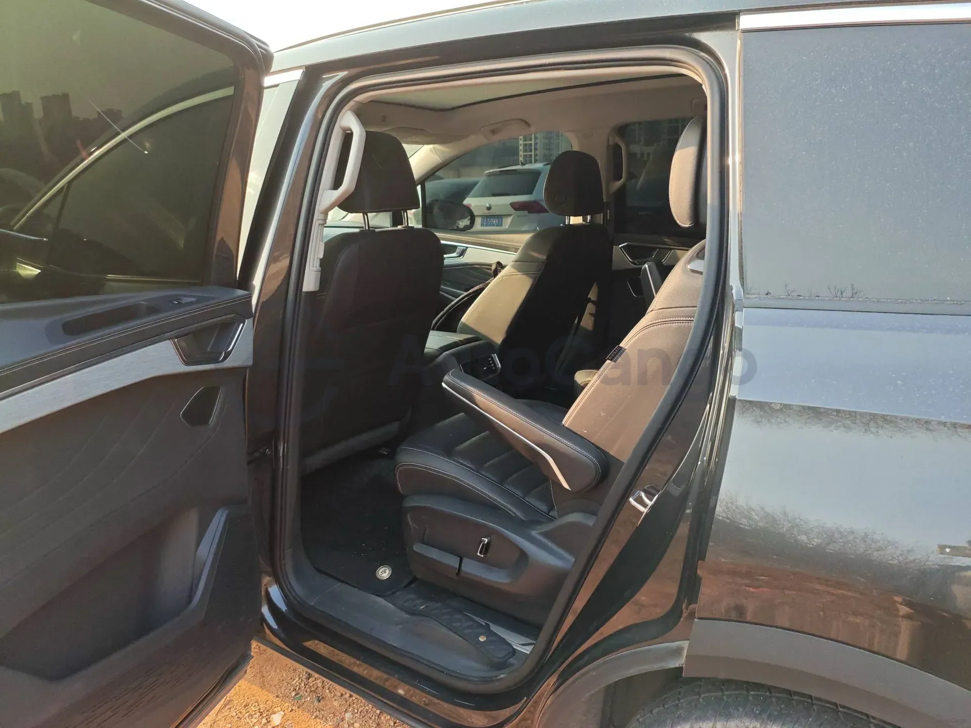 2021 Volkswagen Talagon 2.0T 220HP L4 7DCT,autocango,china used car exporter,china ev exporter,chinese used car exporter,chinese used ev exporter