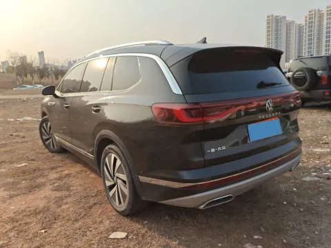 2021 Volkswagen Talagon 2.0T 220HP L4 7DCT