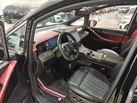 2023 GAC Trumpchi M8 2.0T 252HP L4 8AT