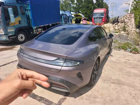 2024 MI SU7 BEV 73.6KWH,autocango,china used car exporter,china ev exporter,chinese used car exporter,chinese used ev exporter