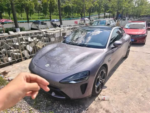 2024 MI SU7,autocango,china used car exporter,china ev exporter,chinese used car exporter,chinese used ev exporter