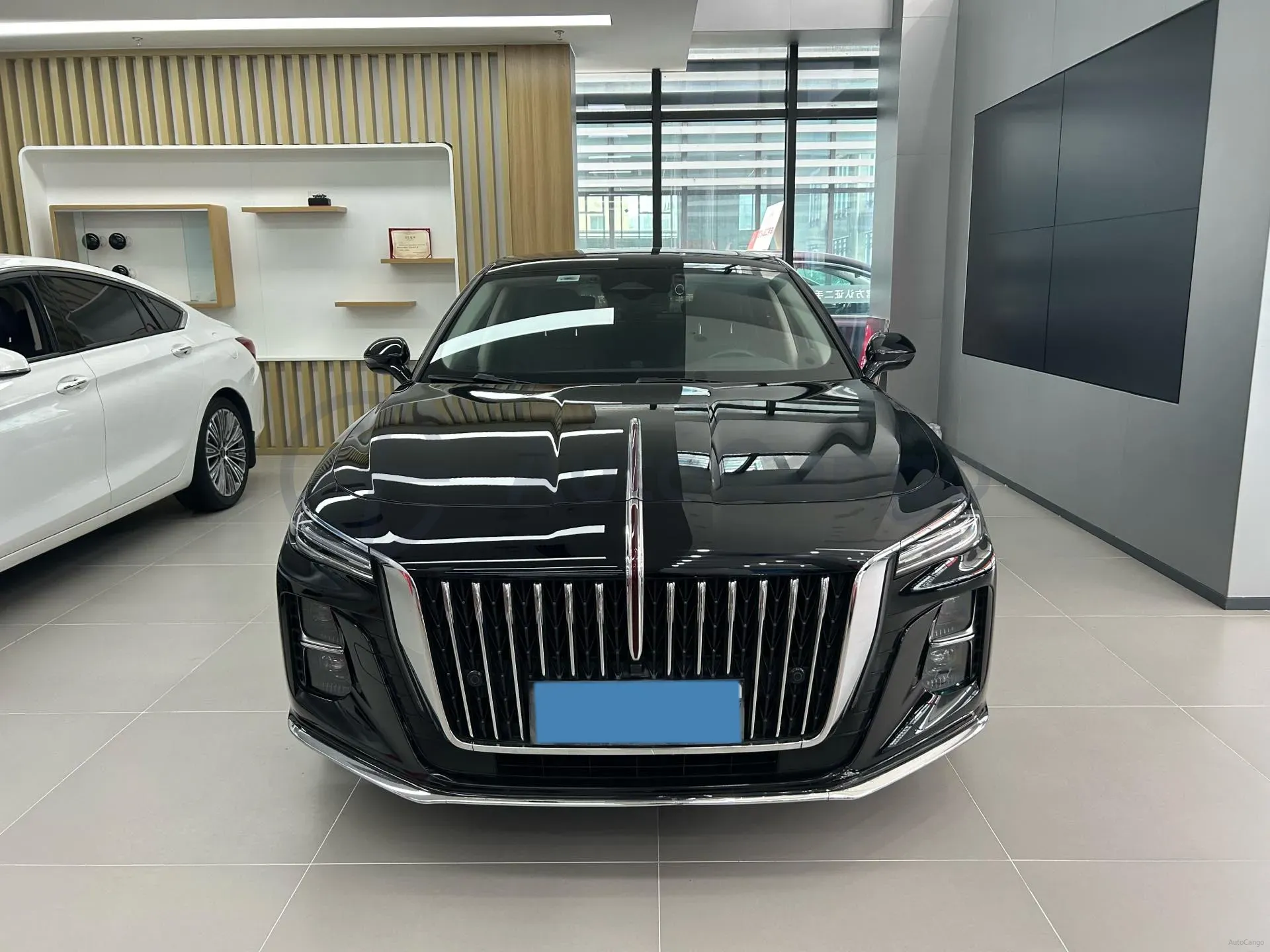 2023 HongQi H5 2.0T 224HP L4 8AT,autocango,china used car exporter,china ev exporter,chinese used car exporter,chinese used ev exporter