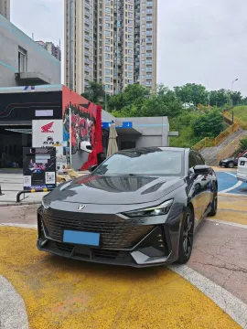 2022 CHANGAN UNI-V,autocango,china used car exporter,china ev exporter,chinese used car exporter,chinese used ev exporter