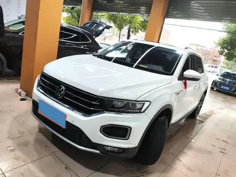 2022 VOLKSWAGEN T-ROC,autocango,china used car exporter,china ev exporter,chinese used car exporter,chinese used ev exporter