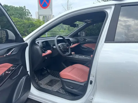 2025 ChangAn X5 PLUS 1.5T 188HP L4 7DCT,autocango,china used car exporter,china ev exporter,chinese used car exporter,chinese used ev exporter