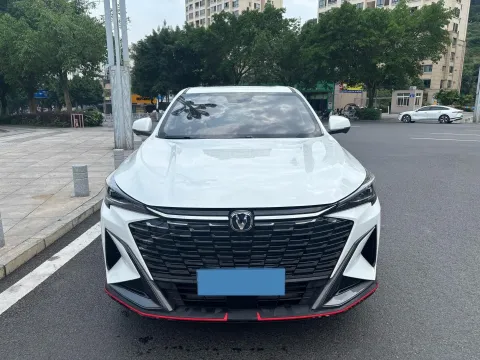 2025 ChangAn X5 PLUS 1.5T 188HP L4 7DCT,autocango,china used car exporter,china ev exporter,chinese used car exporter,chinese used ev exporter