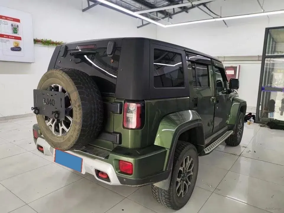 2023 Beijing BJ40 2.0T 224HP L4 8AT,autocango,china used car exporter,china ev exporter,chinese used car exporter,chinese used ev exporter