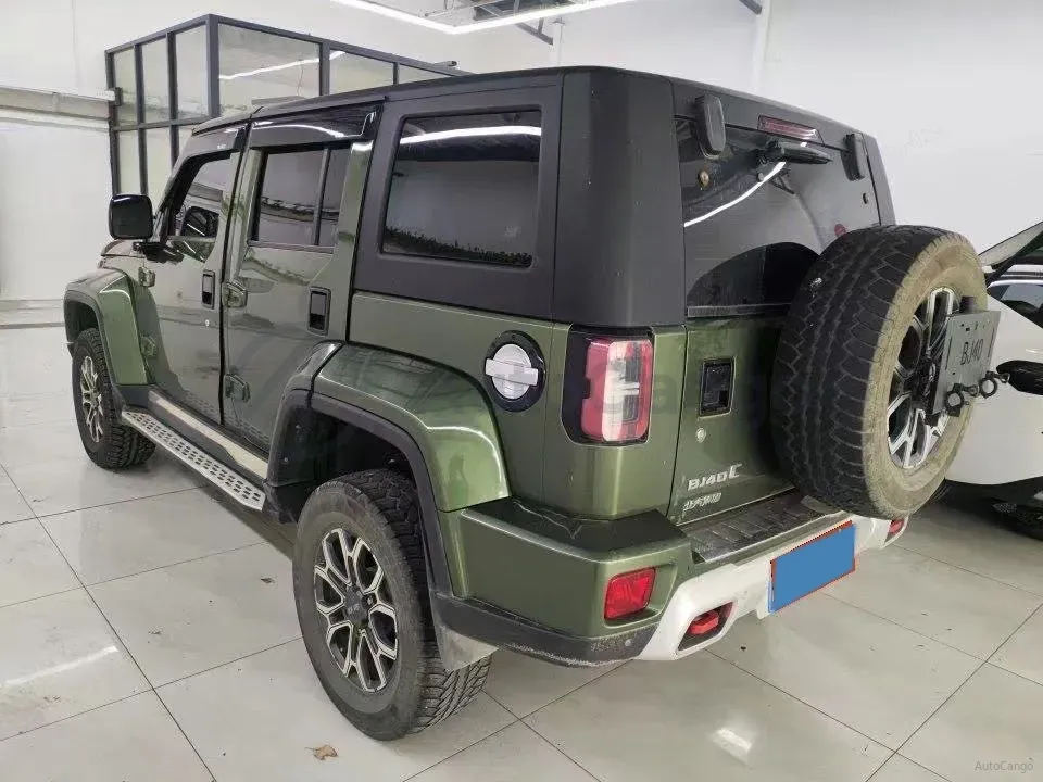 2023 Beijing BJ40 2.0T 224HP L4 8AT,autocango,china used car exporter,china ev exporter,chinese used car exporter,chinese used ev exporter