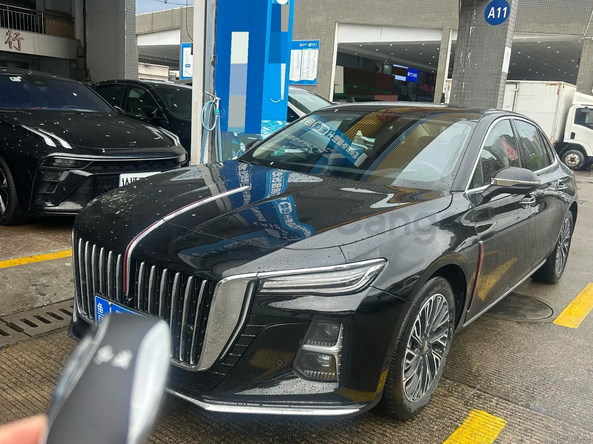 2025 HongQi H5 1.5T 169HP L4 1DHT Hybrid,autocango,china used car exporter,china ev exporter,chinese used car exporter,chinese used ev exporter