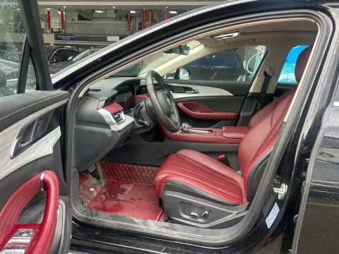 2025 HongQi H5 1.5T 169HP L4 1DHT Hybrid,autocango,china used car exporter,china ev exporter,chinese used car exporter,chinese used ev exporter