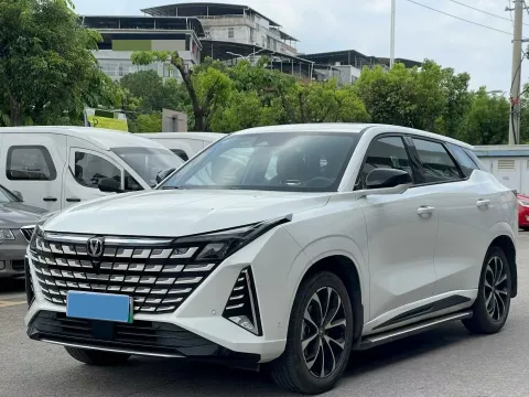 2024 CHANGAN UNI-Z,autocango,china used car exporter,china ev exporter,chinese used car exporter,chinese used ev exporter