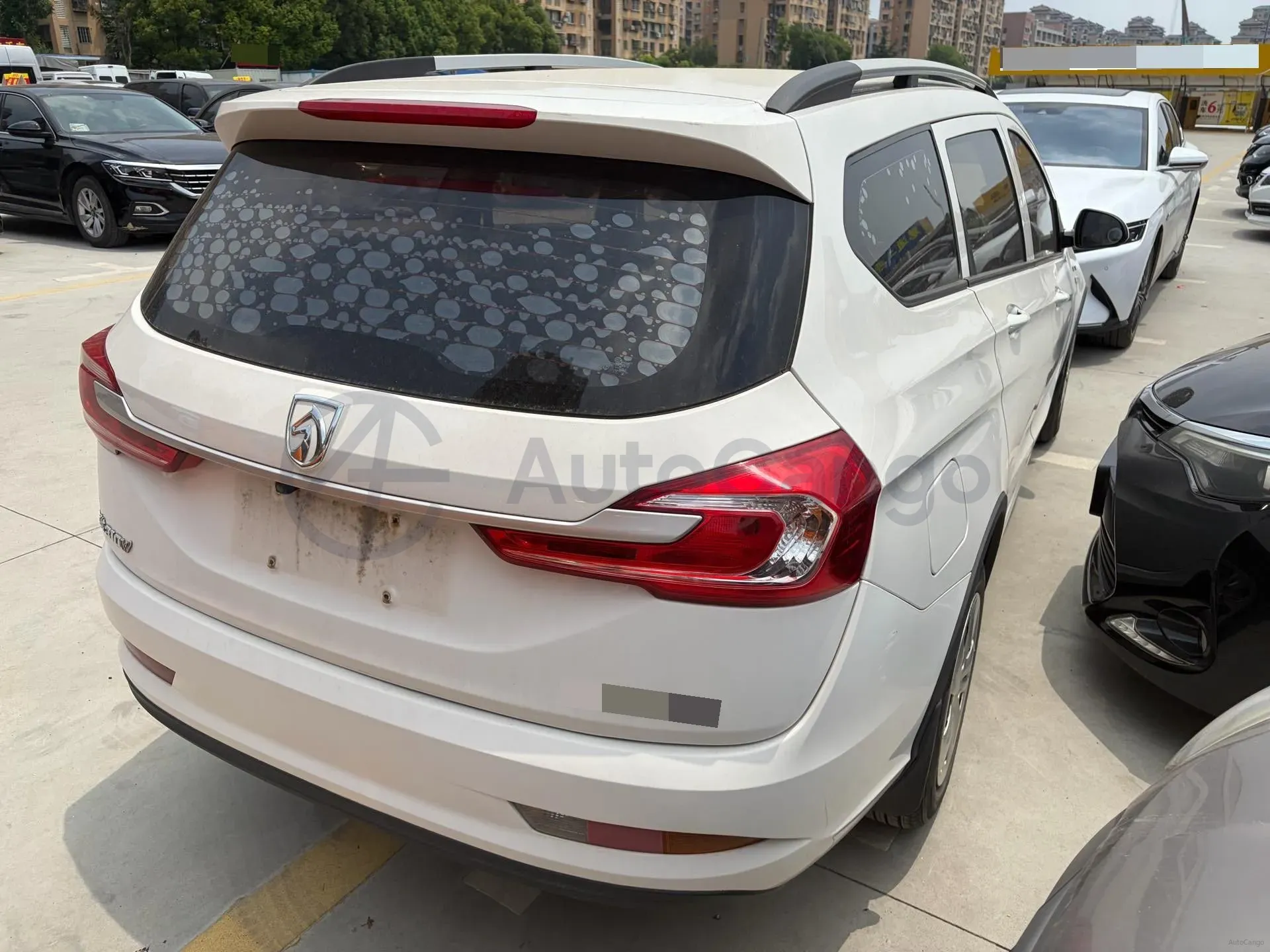 2017 BaoJun 310W 1.5L 112HP L4 6MT,autocango,china used car exporter,china ev exporter,chinese used car exporter,chinese used ev exporter