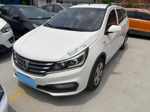 2017 BAOJUN 310W,autocango,china used car exporter,china ev exporter,chinese used car exporter,chinese used ev exporter