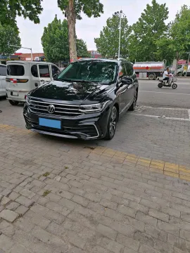 2024 VOLKSWAGEN TIGUAN L,autocango,china used car exporter,china ev exporter,chinese used car exporter,chinese used ev exporter