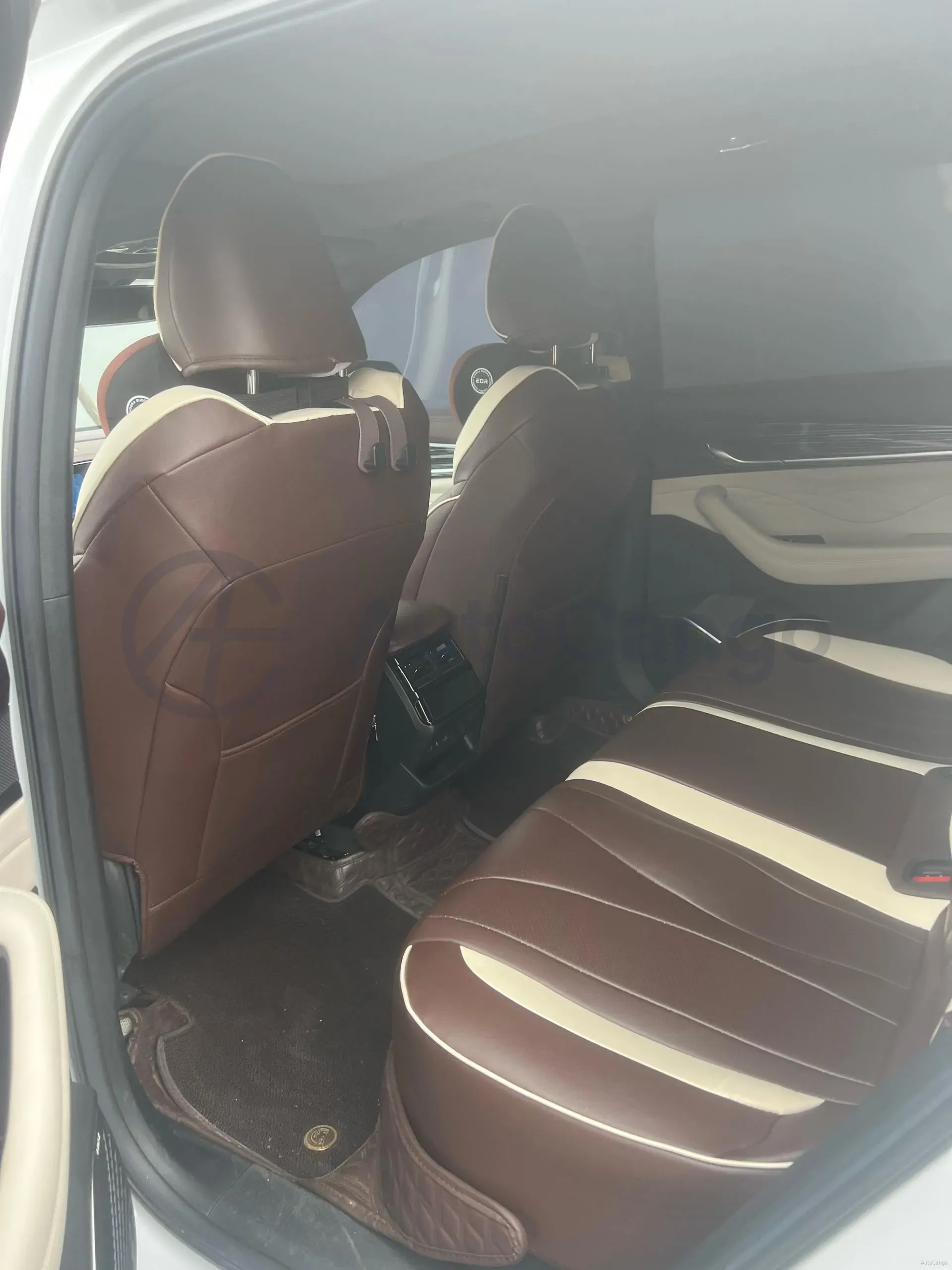 2021 Geely Monjaro 2.0T 218HP L4 7DCT,autocango,china used car exporter,china ev exporter,chinese used car exporter,chinese used ev exporter