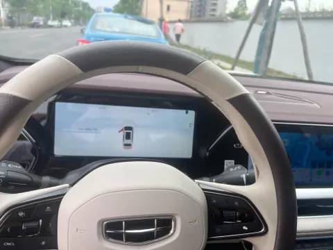 2021 Geely Monjaro 2.0T 218HP L4 7DCT