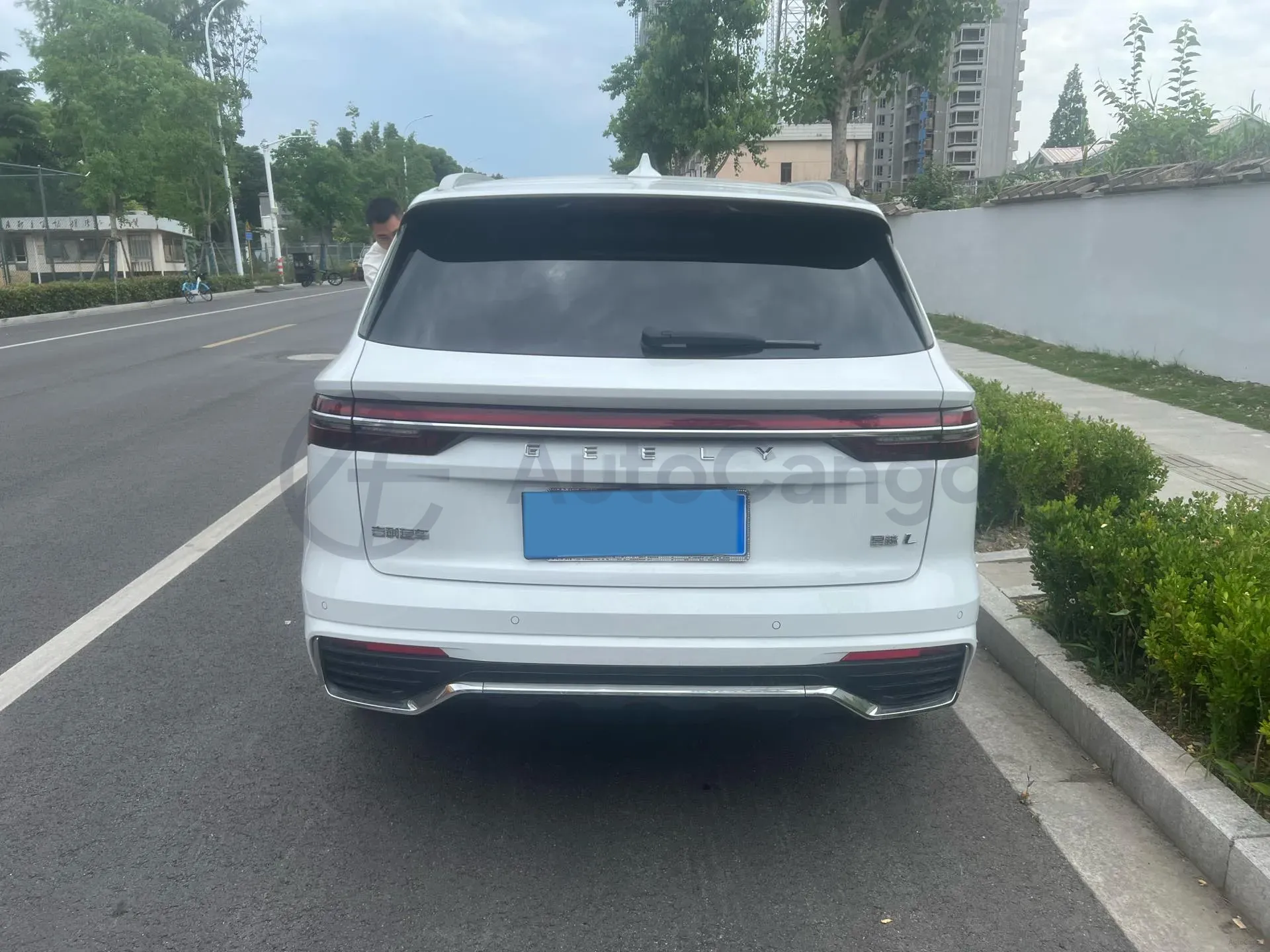2021 Geely Monjaro 2.0T 218HP L4 7DCT,autocango,china used car exporter,china ev exporter,chinese used car exporter,chinese used ev exporter