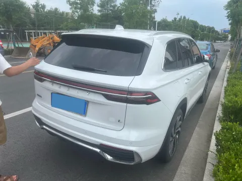 2021 Geely Monjaro 2.0T 218HP L4 7DCT