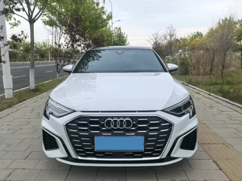 2022 Audi A3 1.4T 150HP L4 7DCT