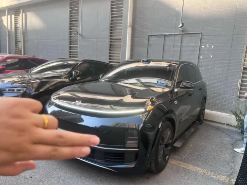 2022 LI L9,autocango,china used car exporter,china ev exporter,chinese used car exporter,chinese used ev exporter