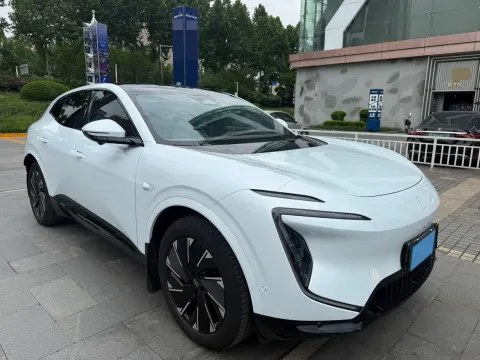 2024 Avatr 07 BEV 82.16KWH,autocango,china used car exporter,china ev exporter,chinese used car exporter,chinese used ev exporter