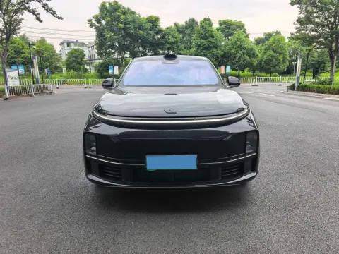 2024 Li L8 Range Extended 154HP REEV 42.8KWH,autocango,china used car exporter,china ev exporter,chinese used car exporter,chinese used ev exporter